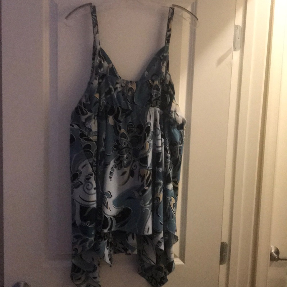 Tank Top - Picture 3 of 5